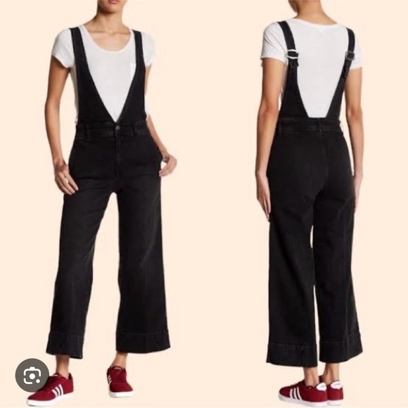 Free people deep V denim jump suit size 4 - Picture 2 of 9